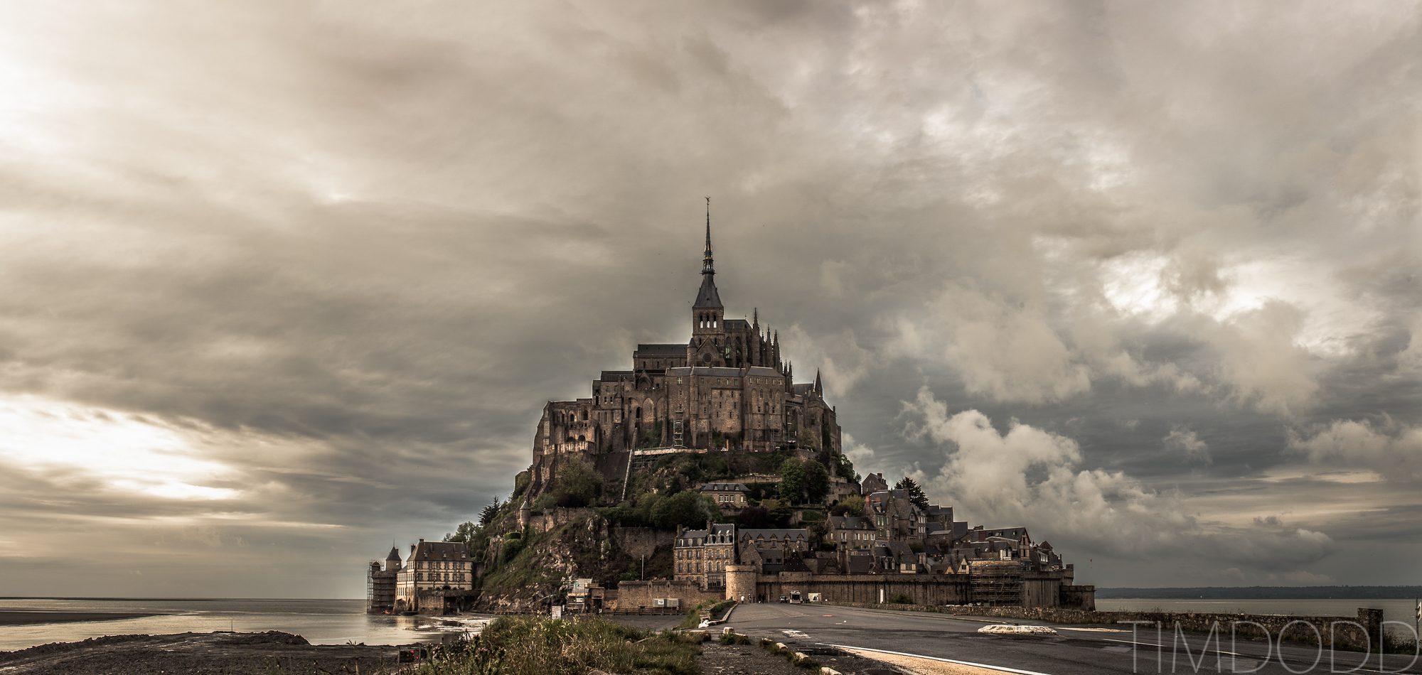 Mont Saint Michel, France, Tim Dodd Photography, Cedar Falls, Iowa 2 Travel to Europe for cheap, top 10 things to see in Europe, must see, photographers guide, photographs, best pictures,